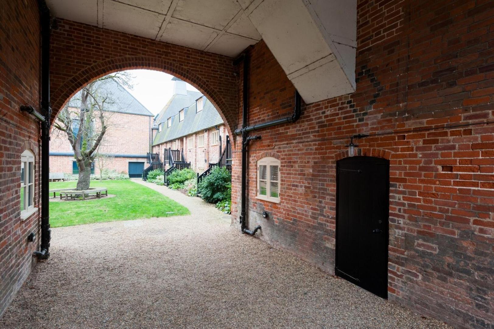 Kiln House, Snape Maltings Hotel Buitenkant foto