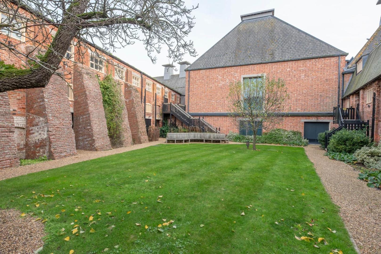 Kiln House, Snape Maltings Hotel Buitenkant foto
